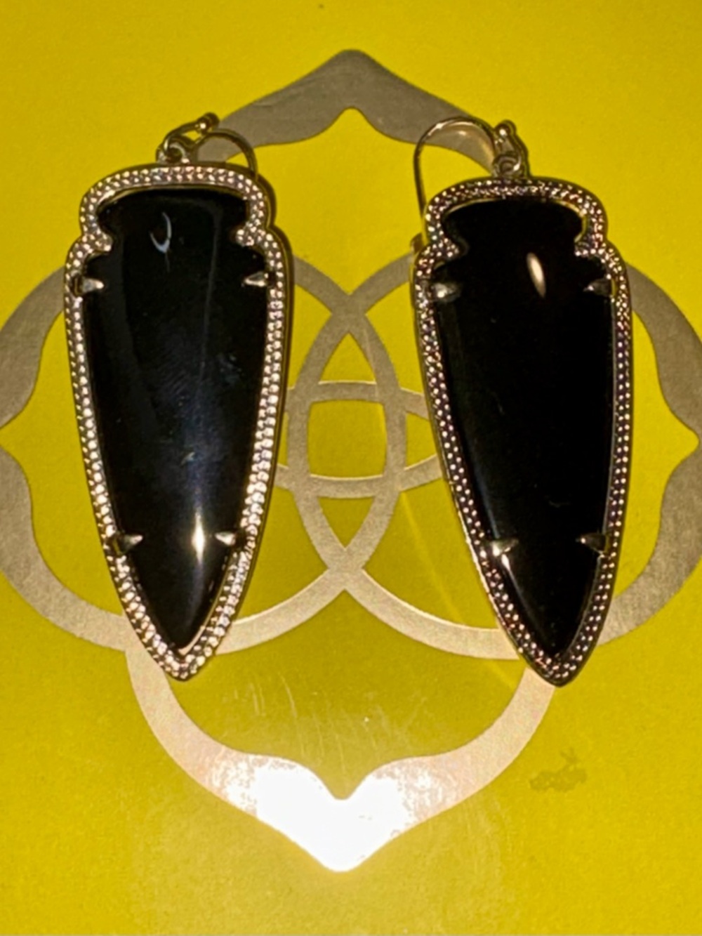 Retired Kendra Scott Skylar Drop Earrings Gold Black Stone